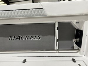 2024 Blackfin 302CC 18 