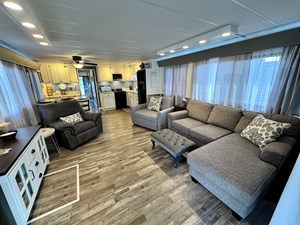 1993 Jamestowner 16 x 65 NLML 29 