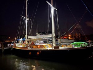 RANGOON LADY III 0 1