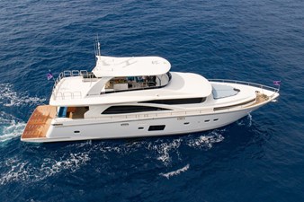 JOHNSON 80' FLYBRIDGE W/HYDRAULIC PLATFORM  48 050 -