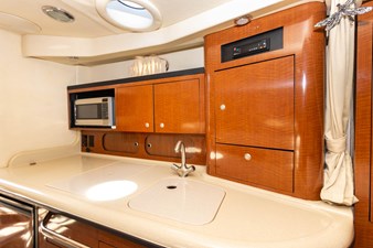 2005 Sea Ray 340 Sundancer 59 