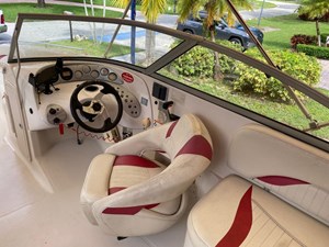 2010 Starcraft Sun Deck 9 
