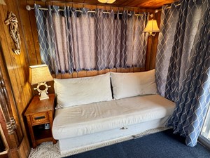 77 Sumerset 14 x 58 Aluminum Hull with Catwalks 24 