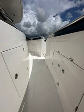 65ft 2020 Endurance 658L, Unicorn 74 