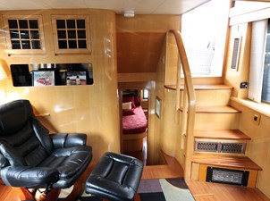 EXCELLENCE 24 25_1996 57ft Del Rey Cockpit Motor Yacht EXCELLENCE