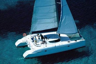 40' 2007 Fountaine Pajot Lavezzi 9 