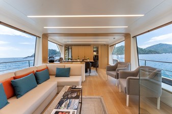 27 M DELUXE MOTOR YACHT 12 