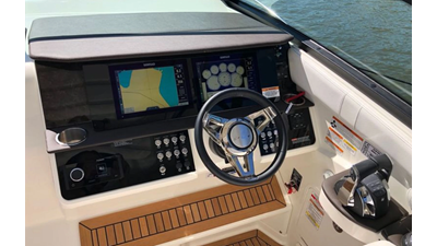Sea Ray 320 Sundancer 7 8
