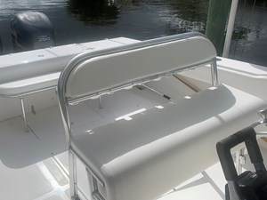 - 9 10_2001 34ft Venture Center Console