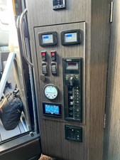 2024 Mystic Powerboats M5200 36 