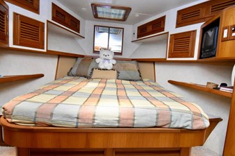 Six C One II 43 62-2000-Offshore-Yachts-Pilot-House-43