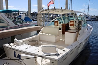 LUNA 7 LUNA, 2013 Hunt Yachts Harrier 36: Starboard Quarter at the Dock