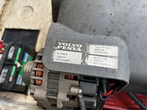 30' Regal 2005 3060 Window Express 19 