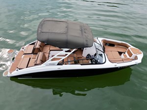 024 Yamaha 252SD NLNL 8 