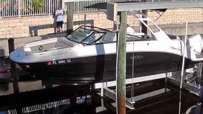 2022 Sea Ray SDX 250 Outboard 8 