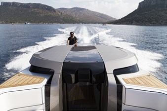 Limo 11 MAORI LIMO - 2024 MOTOR YACHT FOR SALE | EXTERIOR (11)