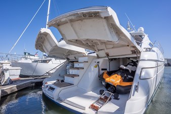 - 12 12_2002 65ft Princess V65 SEANORITA