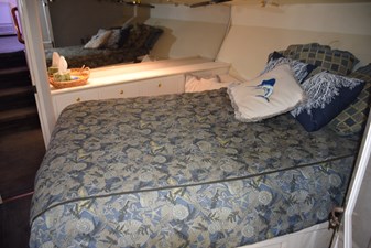 LOW BIDDER X  13 Athwartships berth in Master stateroom forward  