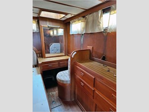 40 MARINE TRADER 1985 34 