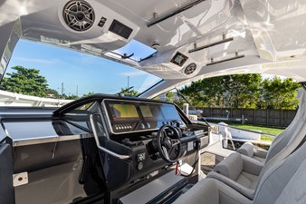 - 9 10_2022 47ft Azimut Verve 47