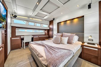 2015 Prestige 750 50 