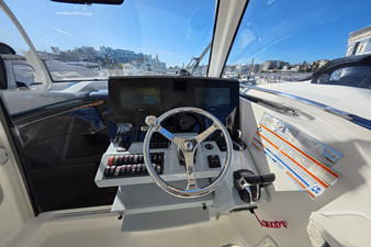 Pursuit OS 325 Offshore 28 