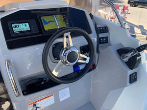 2020 Jeanneau Leader 7.5 WA 16 