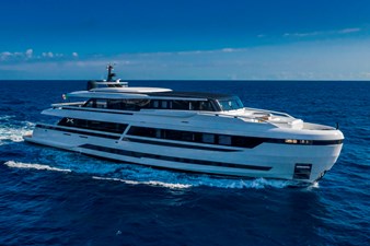 L.A.U.L 1 ISA EXTRA 130 ALLOY SUPERYACHT