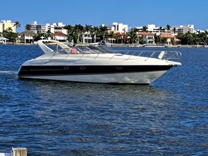 - 4 5_2003 39ft Cranchi Endurance 39