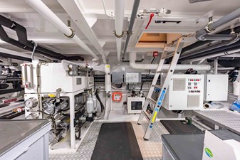 SUPERYACHT W 78 Engine Room