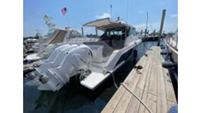 2021 Tiara Yachts 43 LE 6 