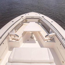 2018 Everglades 435 Center Console 18 