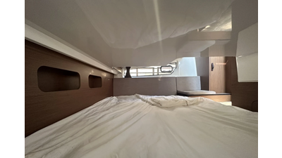 Beneteau Antares 11 Coupe 8 