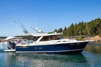 2026 Cutwater C-32 C - Jensen Beach, FL 0 2025 Cutwater 30 Coupe
