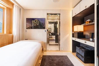 LOON 36 Loon 221' -  Skylounge Deck Child or Nanny Stateroom