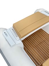 Diesel 15 White 2 Diesel 15 removable bench