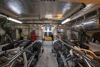 Basya Nicoli 17 Sunseeker 82Y Basya Nicoli Engine Room 
