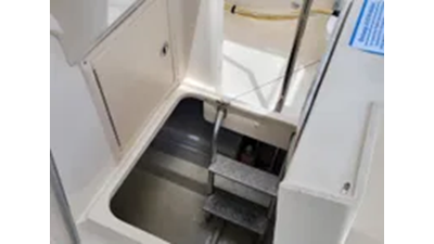 2009 Mainship 34 Trawler 93 