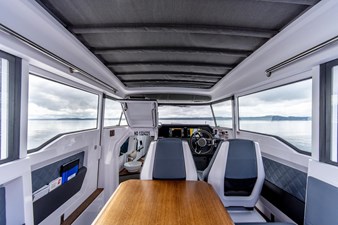2021 Axopar 37 XC 18 