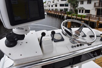 IT'S A WRAP 44 Tower Garmin, Panish controls