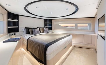 BEAUTE 41 Majesty Yacht 120 (BEAUTY)