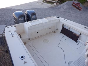 1999 Mako 293 Walkaround 23 