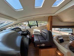 GALA 8 HELM STATION  - SUNSEEKER 52