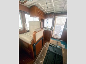 2007 Halvorsen Gourmet Cruiser 32 15 