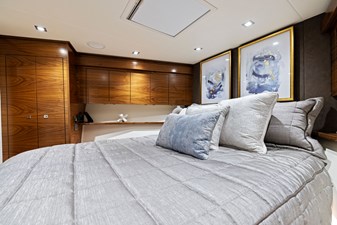 Zatara 27 2023 Viking 80 Convertible - Zatara