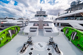 LONE STAR 65 Windlass Detail