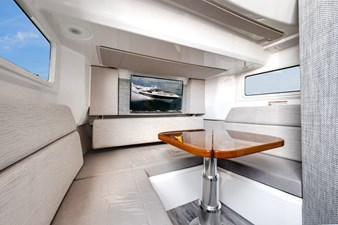 Shine V 41 Cabin
