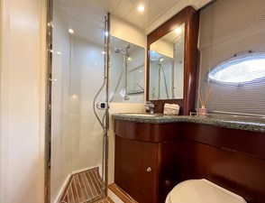 NOUS 30 PRINCESS V58-33