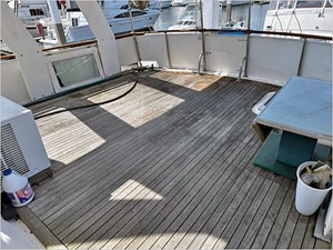 40 MARINE TRADER 1985 16 