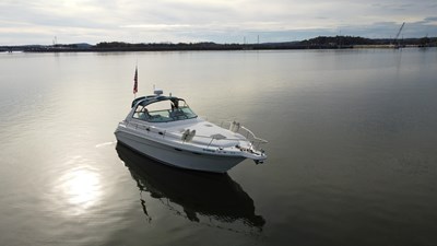 1997 Sea Ray 330 Sundancer 4 